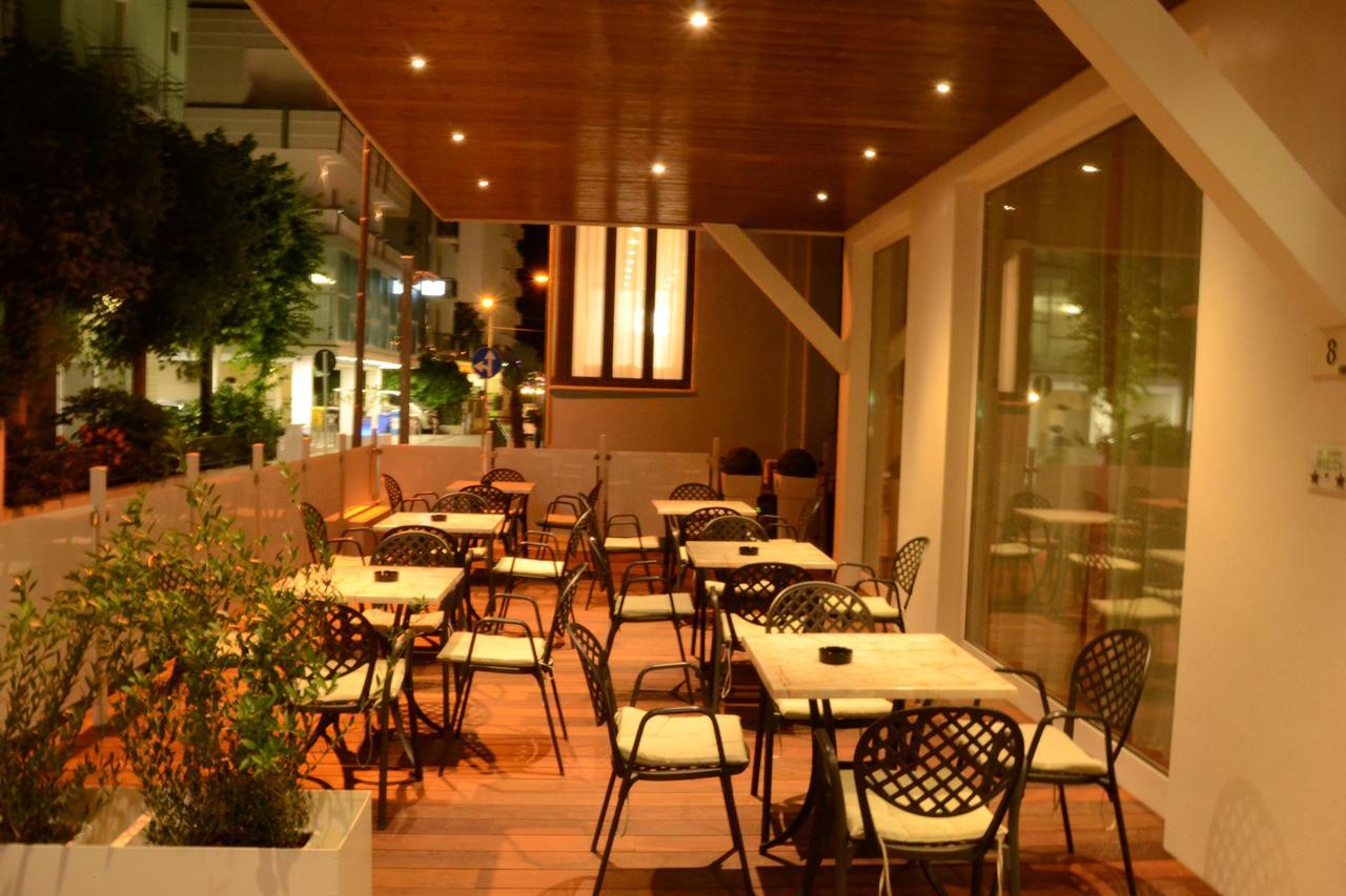 Hotel Ricci Римини Экстерьер фото