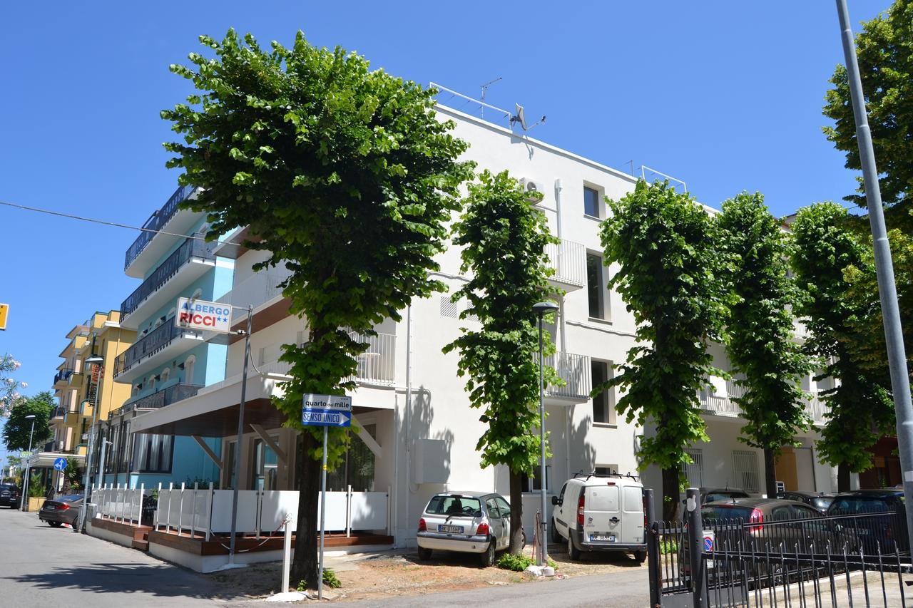 Hotel Ricci Римини Экстерьер фото
