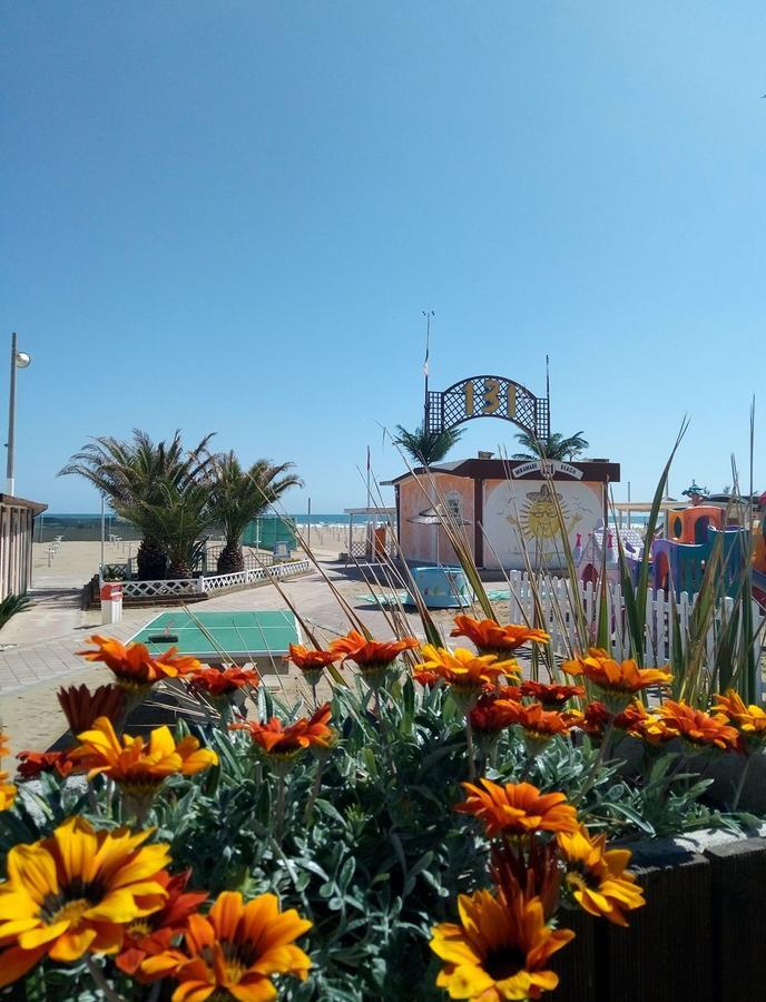 Hotel Ricci Римини Экстерьер фото