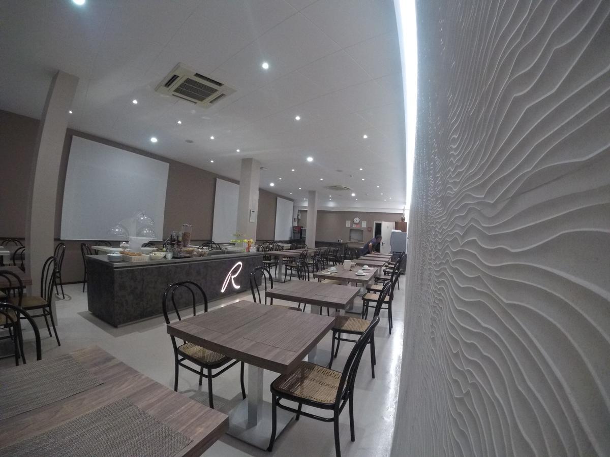 Hotel Ricci Римини Экстерьер фото